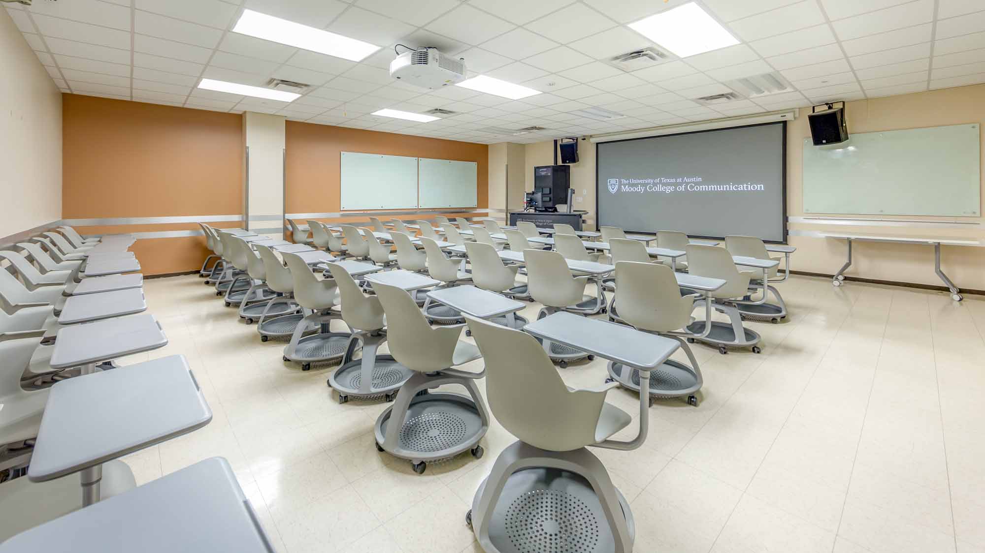 CMA 3.114 - University Classroom